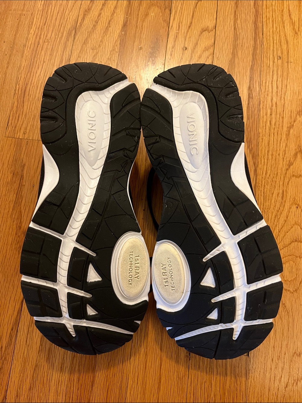 Vionic Tokyo Black Mesh Lace-Up Sneakers - Picture 5 of 5
